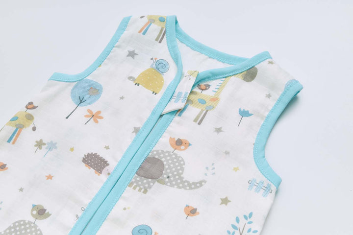 Baby Wearable Muslin Blanket Sleeveless Sleeping Bag 3-Way Zipper White Elephant Lion Giraffe 0.2 TOG