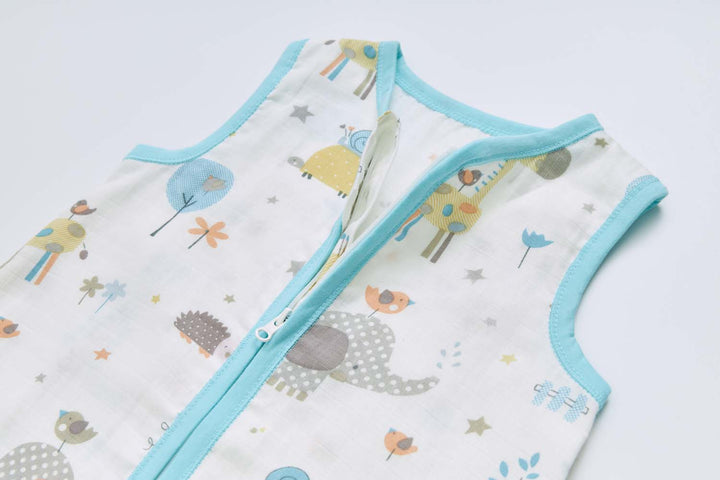 Baby Wearable Muslin Blanket Sleeveless Sleeping Bag 3-Way Zipper White Elephant Lion Giraffe 0.2 TOG